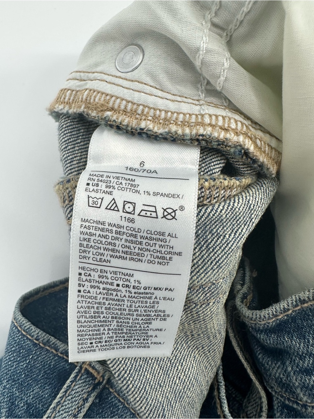 Old Navy High Rise Barrel Jeans Womens 6 Medium Wash Utility Denim 1433 - Picture 8 of 8